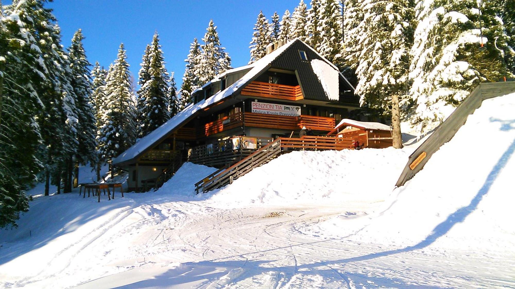 Accommodation And Restaurant Tia Cerklje na Gorenjskem Bagian luar foto